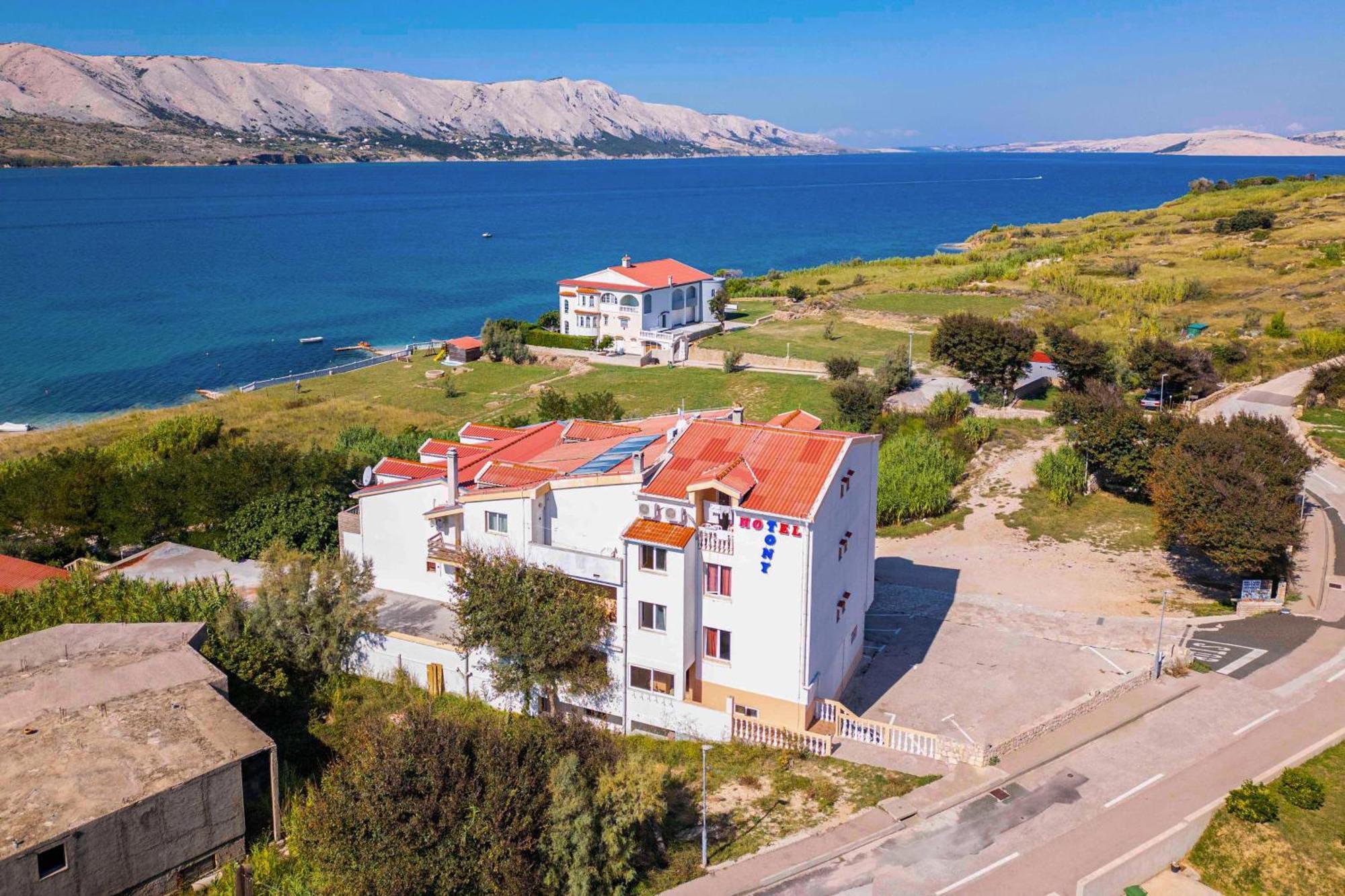 Tonino Apartments 帕格 外观 照片